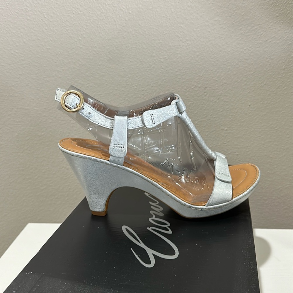 Crown By Born Alcalá II Sandal